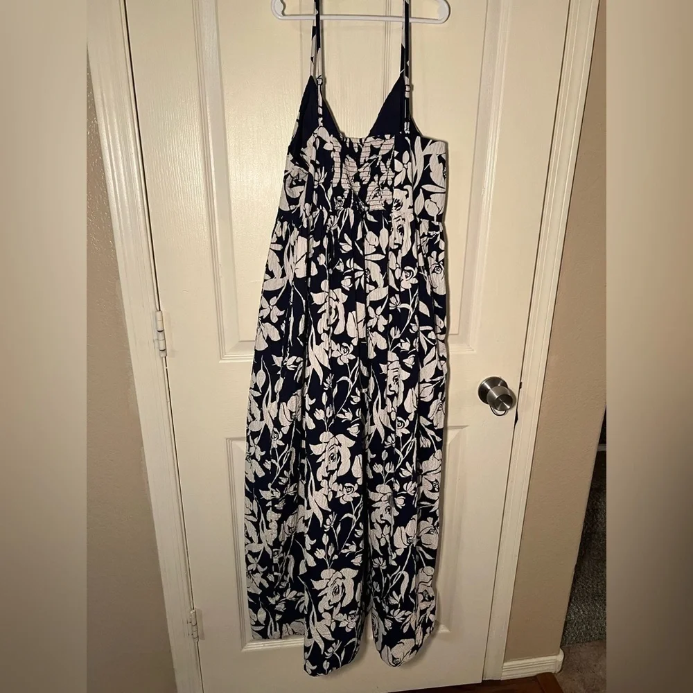 a new day Seersucker Maxi Navy and White Floral Dress Cotton Blend